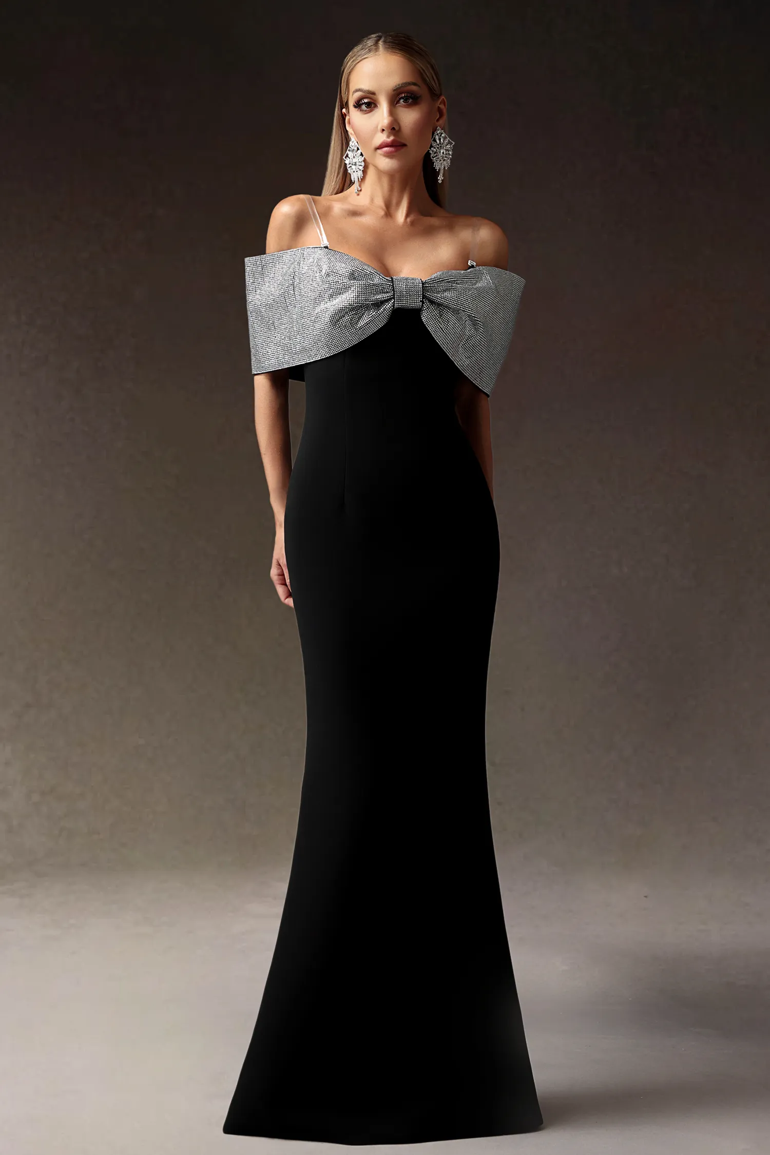 Oria Sleeveless Fishtail Bandage Maxi Dress
