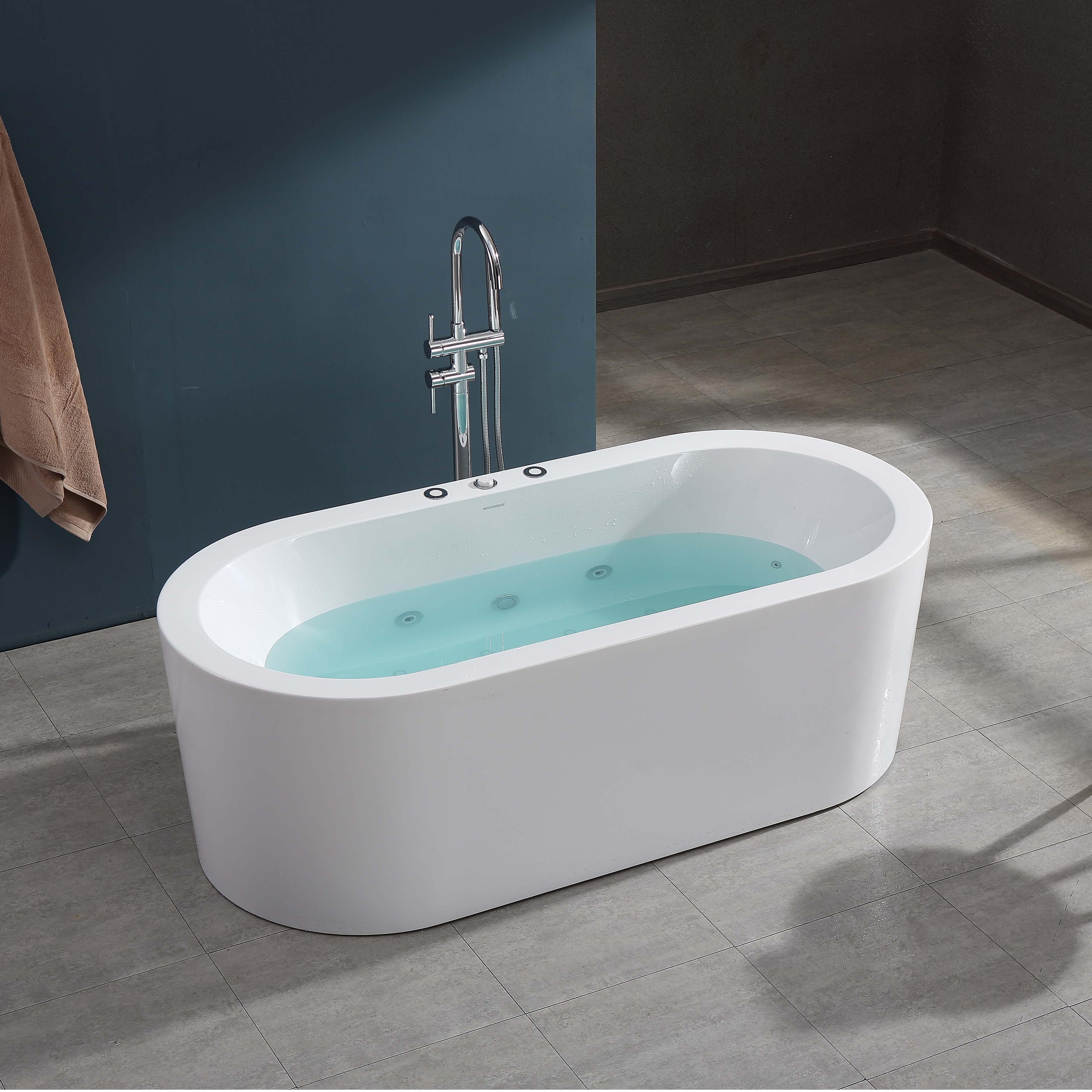 67" Luxury Freestanding Oval Massage Bathtub with Dual Jet Therapy & Chromotherapy Lighting