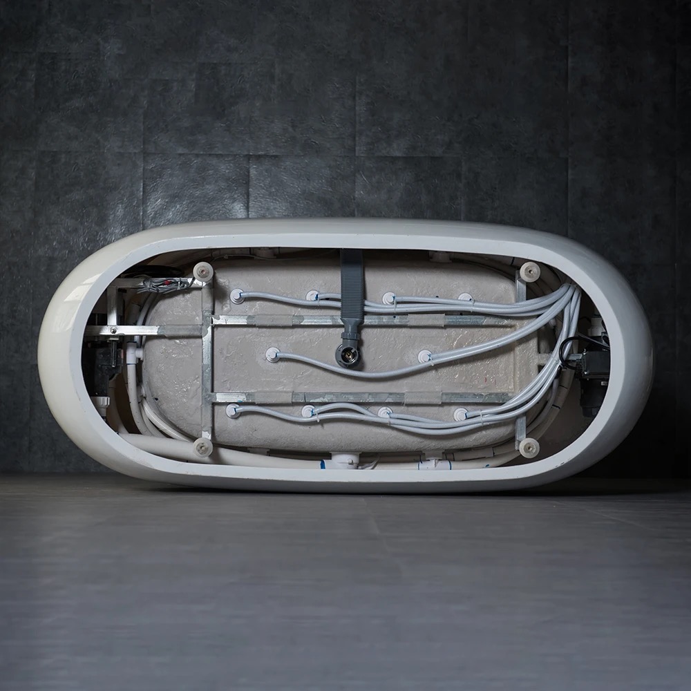 71" Freestanding Oval Whirlpool Massage Bathtub with Water Jests & Chromotherapy Lights