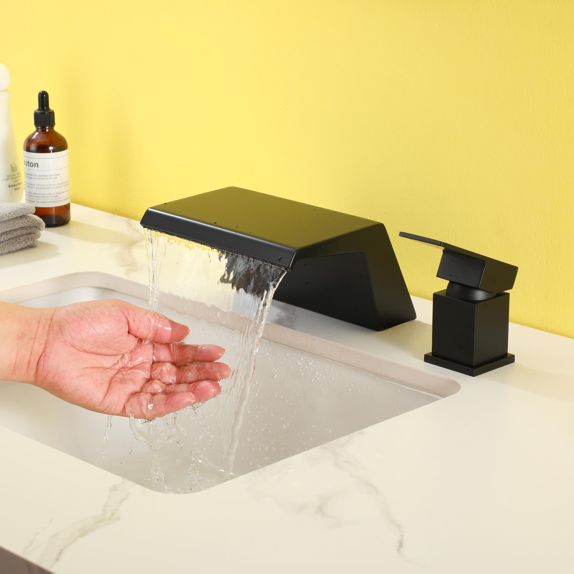 8" Widespread Single-Handle Bathroom Faucet in Matte Black