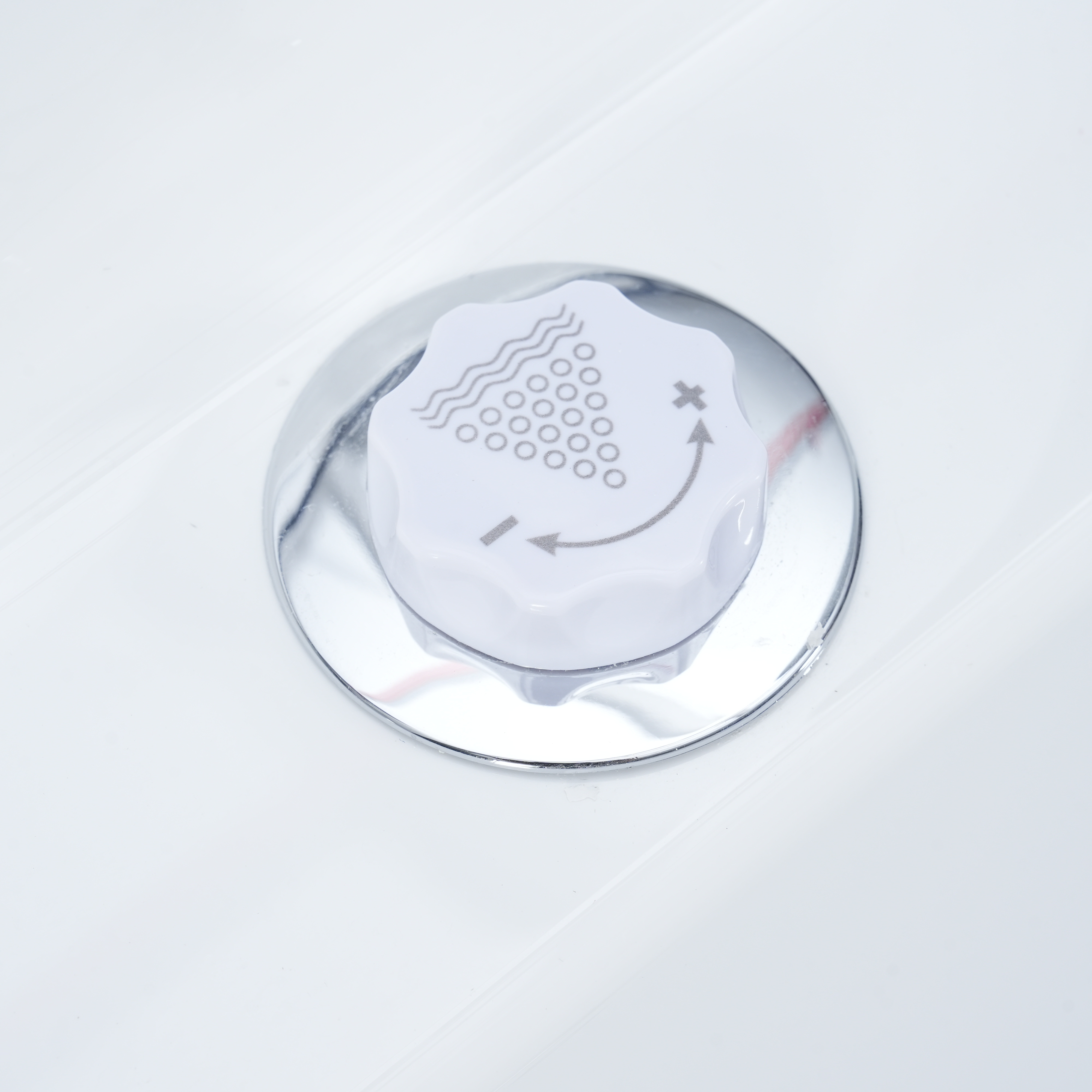 67" Freestanding Acrylic Tub with Dual Whirlpool & Air Massage, LED Skirt Lighting, Bluetooth & Aromatherapy