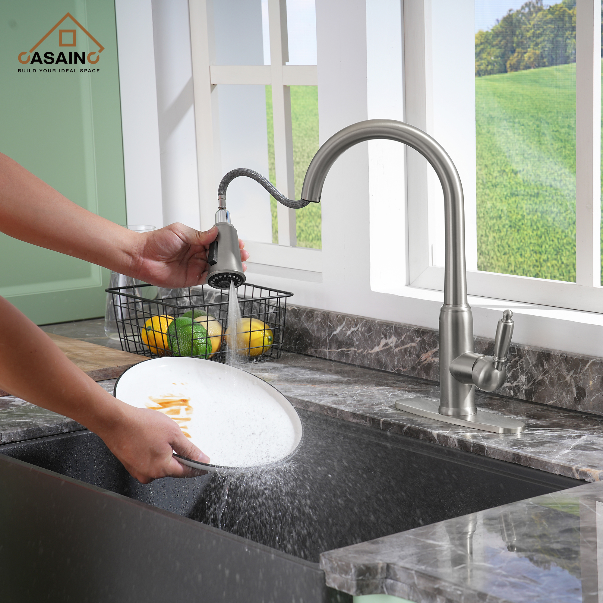 Casainc Single-Handle Kitchen Faucet with  Pull-Out Sprayer