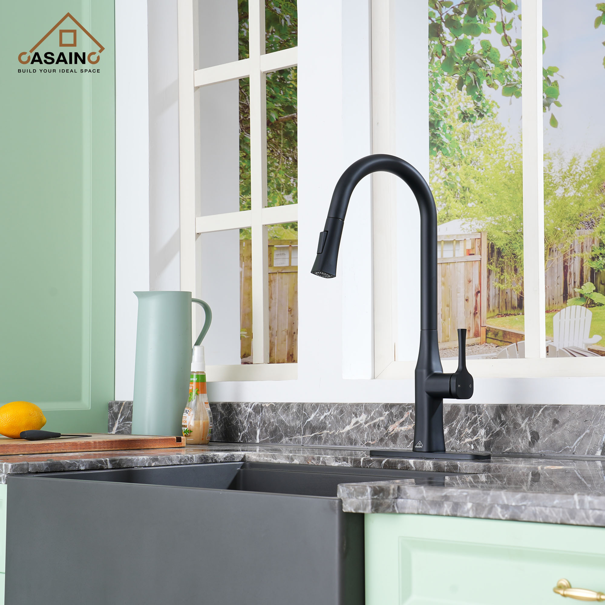 CASAINC Single-Handle Kitchen Faucet with  Pull-Down Sprayer