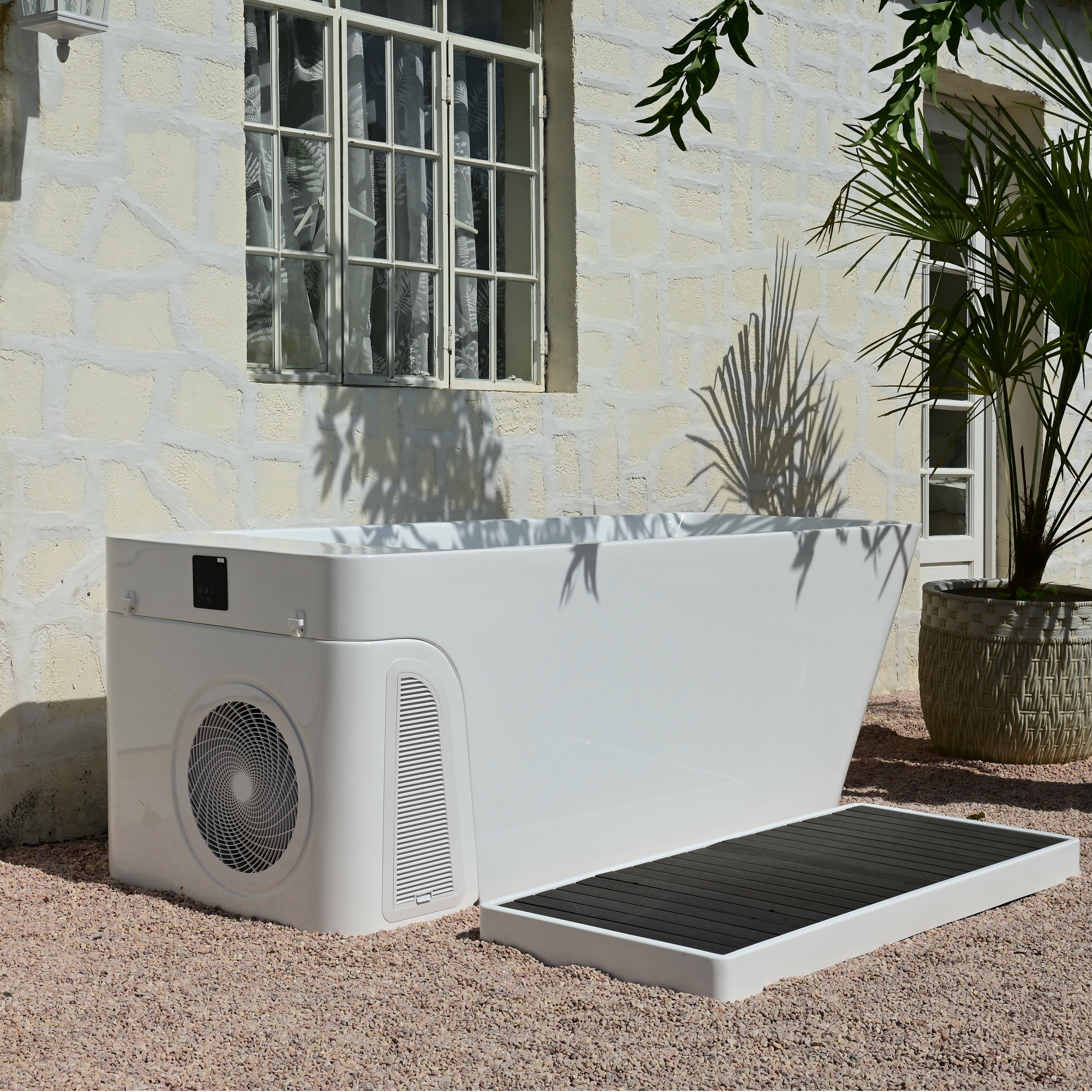 77" All-in-One Cold Plunge Tub with Built-In Chiller/Heater and Insulated Cover