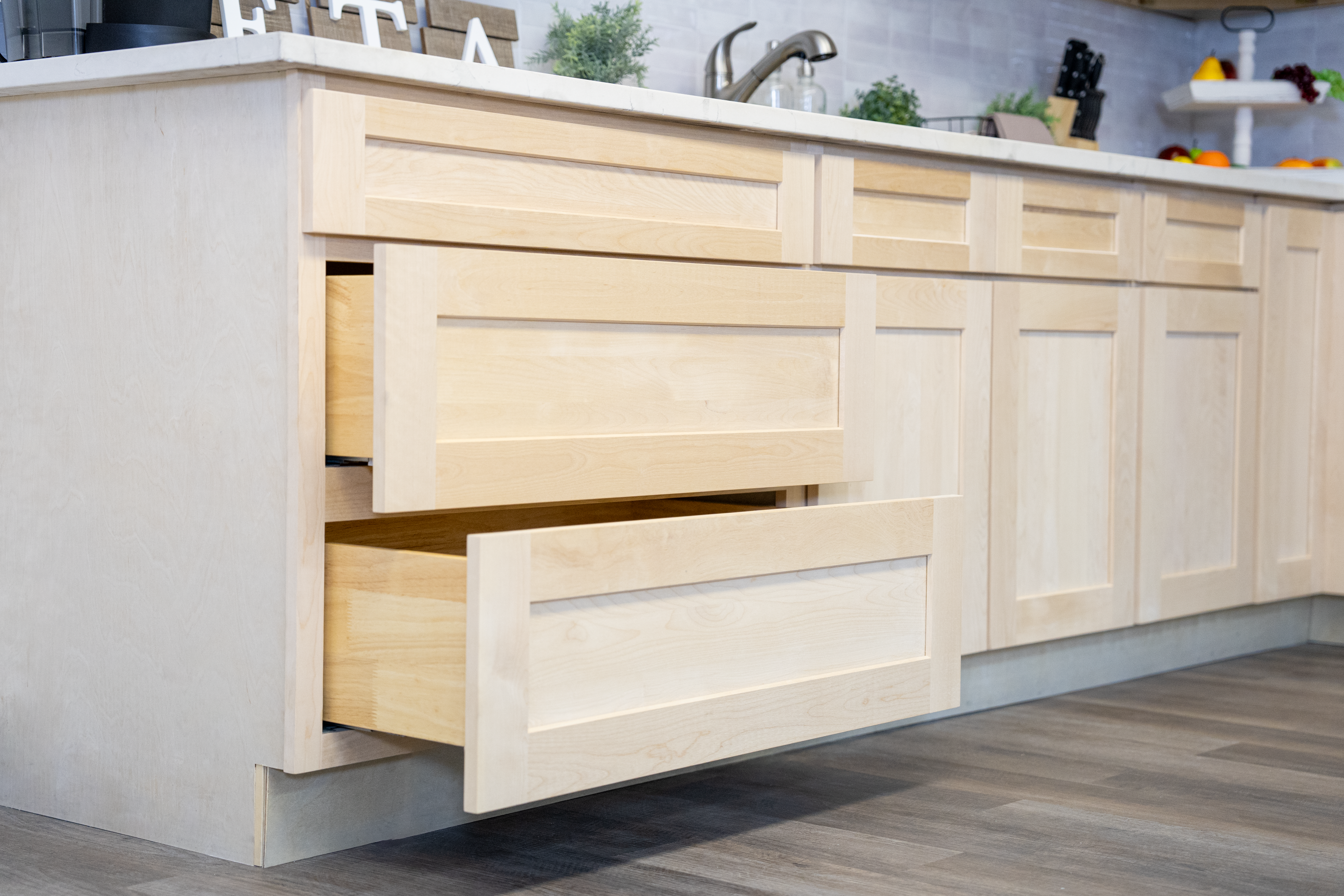 Versa Shaker - Ready To Assemble Kitchen Cabinets