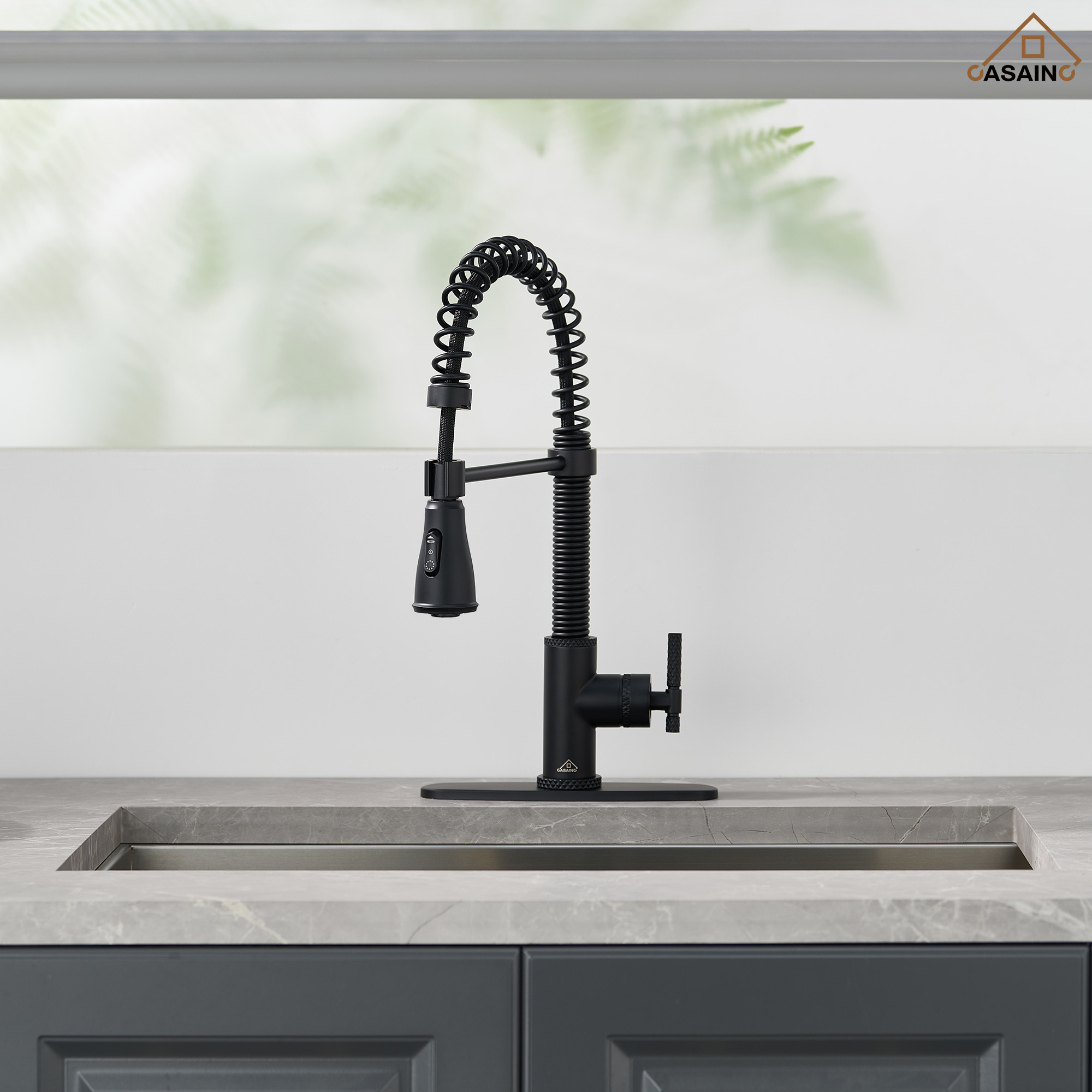 Pull-Down Sprayer Single Handle Kitchen Faucet 360° Swivel, Three Functions for Effortless Cooking and Cleaning