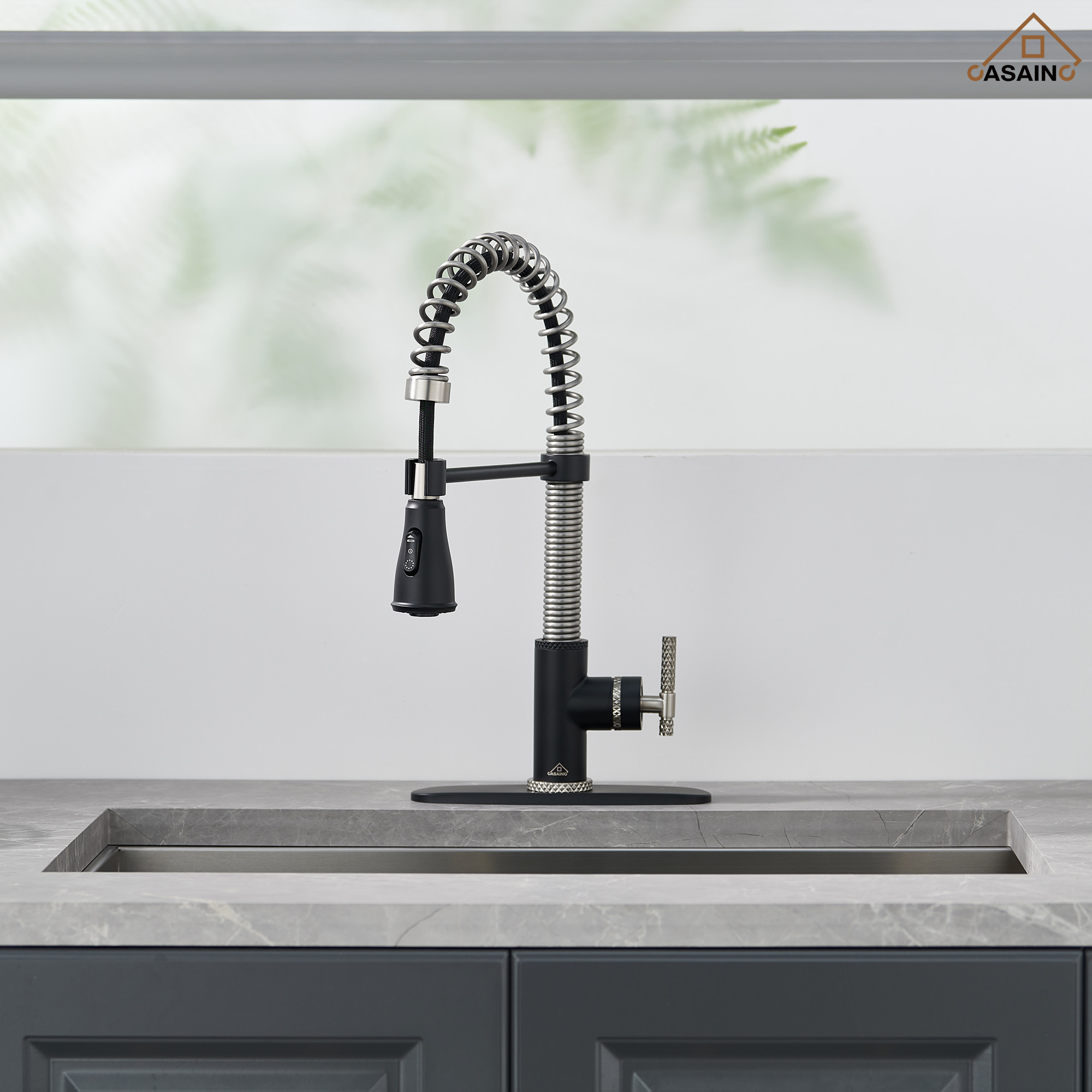 Pull-Down Sprayer Single Handle Kitchen Faucet 360° Swivel, Three Functions for Effortless Cooking and Cleaning