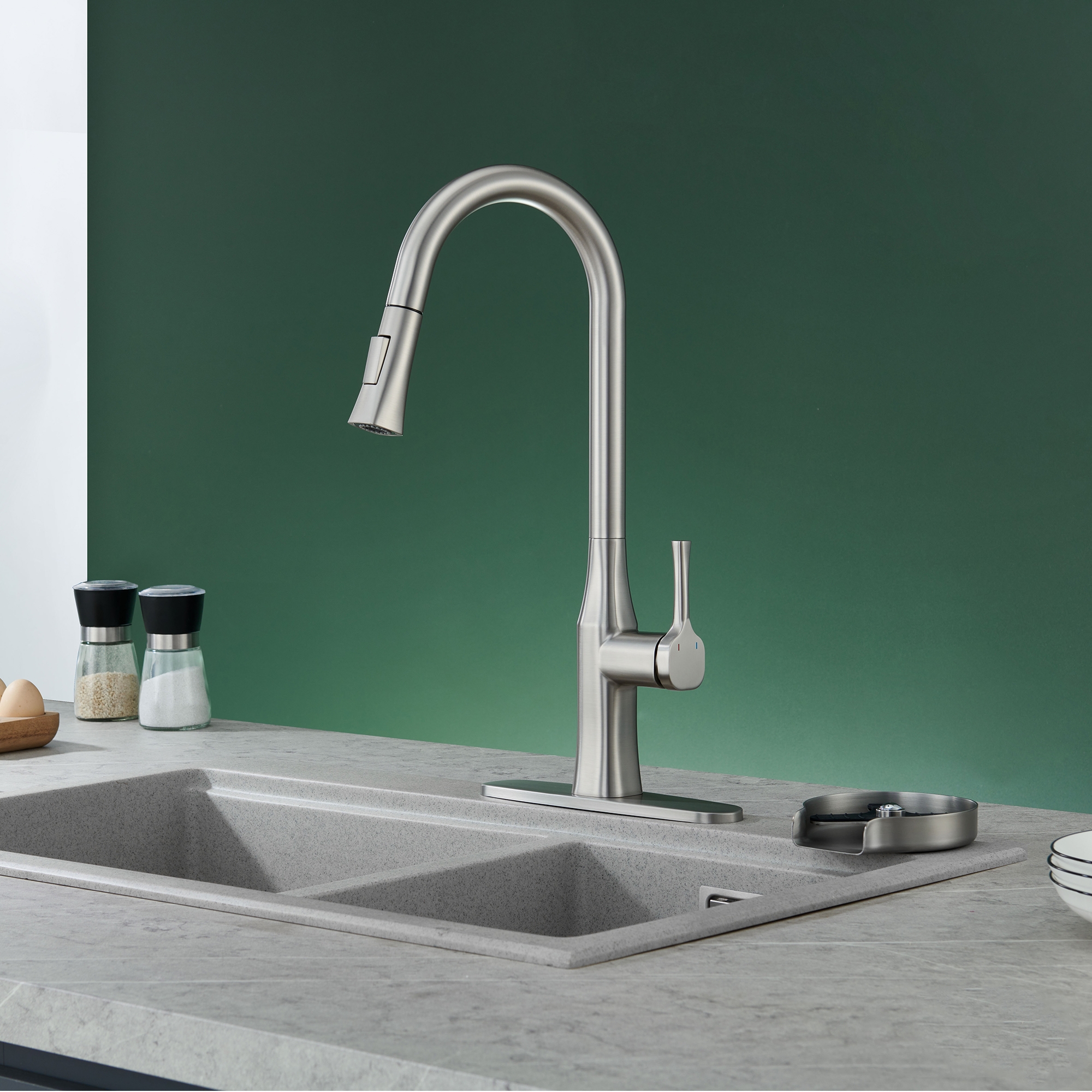 1.8GPM Single Handle Pull Down Kitchen Faucet with Cup Washer