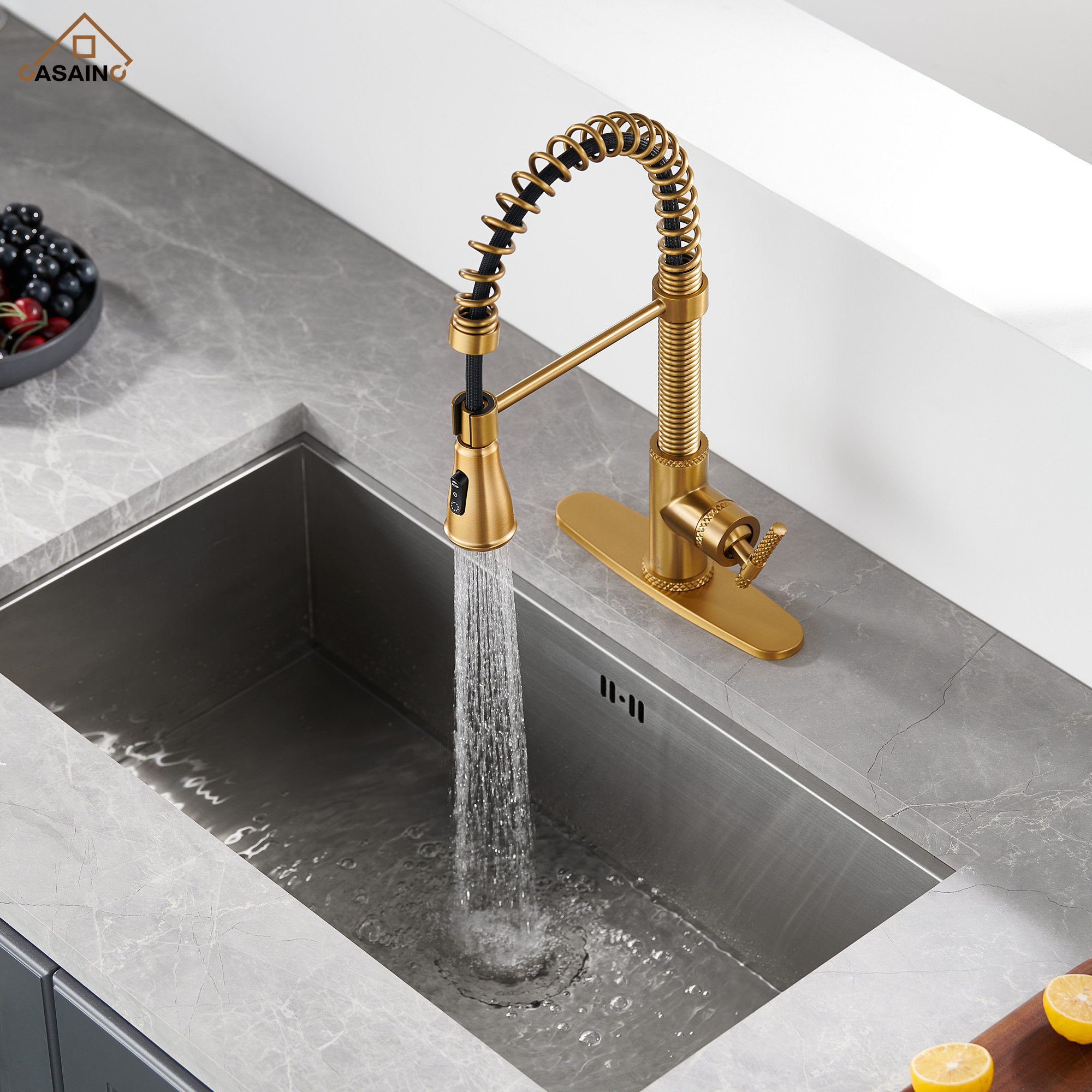 Pull-Down Sprayer Single Handle Kitchen Faucet 360° Swivel, Three Functions for Effortless Cooking and Cleaning