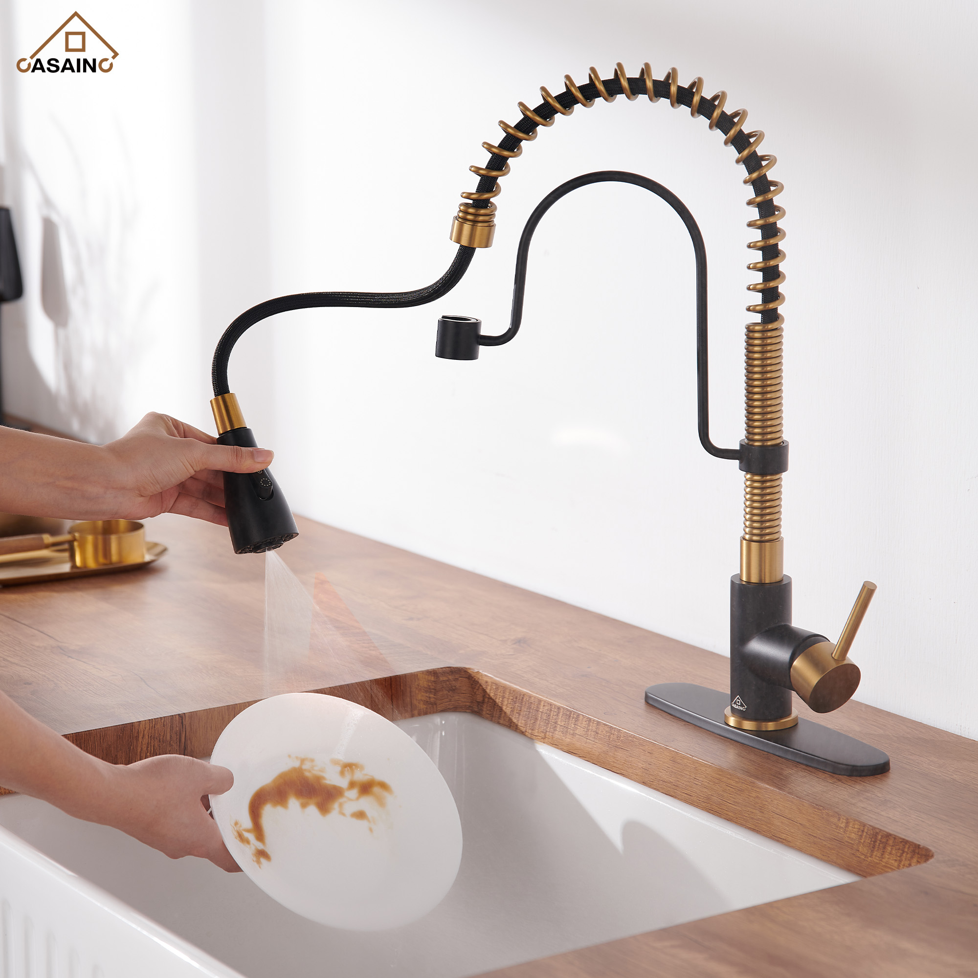 Single Handle Commercial Style Pull-Down Kitchen Faucet