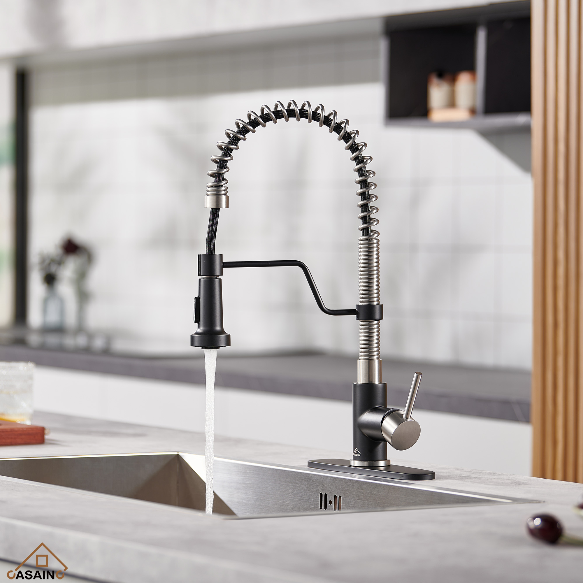 Modern Kitchen Faucet with Pull-Down Sprayer, 360° Swivel, Three Functions for Effortless Cooking and Cleaning