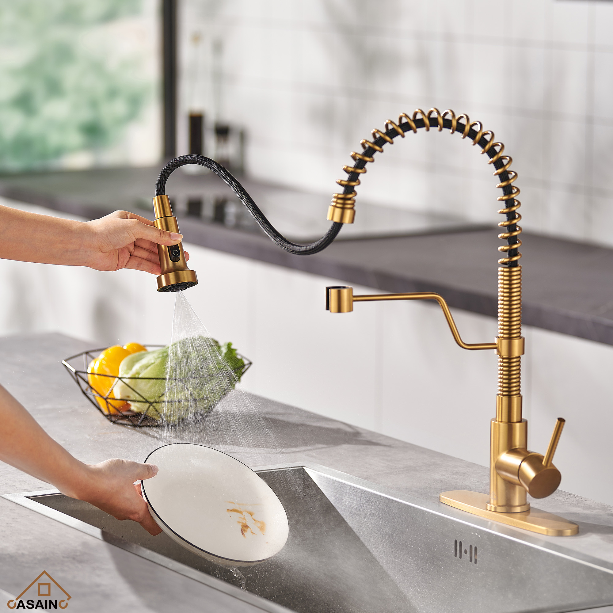 Modern Kitchen Faucet with Pull-Down Sprayer, 360° Swivel, Three Functions for Effortless Cooking and Cleaning