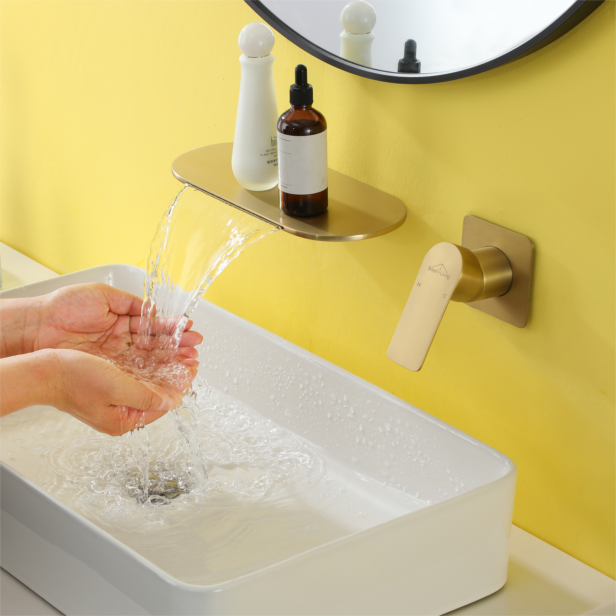 Wall Mounted Single Handle Bathroom Faucet with Oval Platform