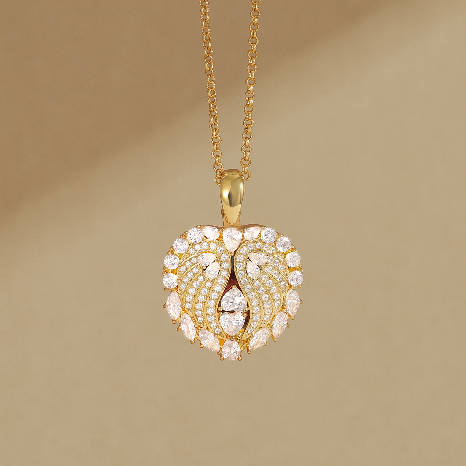 Openable Customizable Heart Picture Necklace