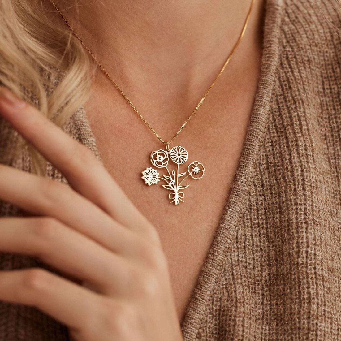 Personalised Multiple Birth Flower Bouquet Necklace, Custom Flower Necklace, Floral Necklace, Family Necklace,Birthday Gift,Mothers Day Gift