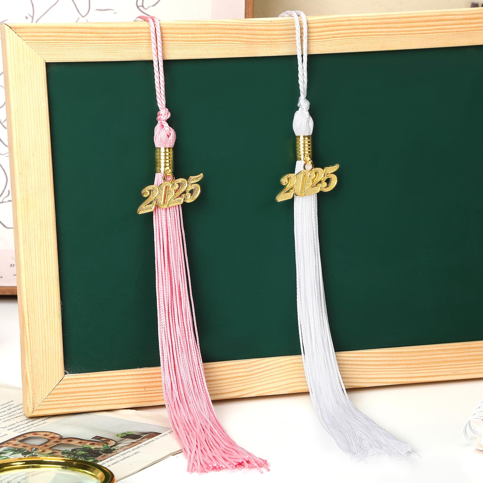20Pcs Graduation Tassels Academic Graduation Cap Hat Tassel with 2025 Gold Charm for 2025 Graduation Ceremonies Accessories (White)