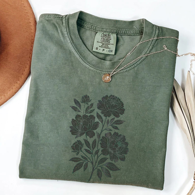 Linocut Flower Vintage Style T-shirt