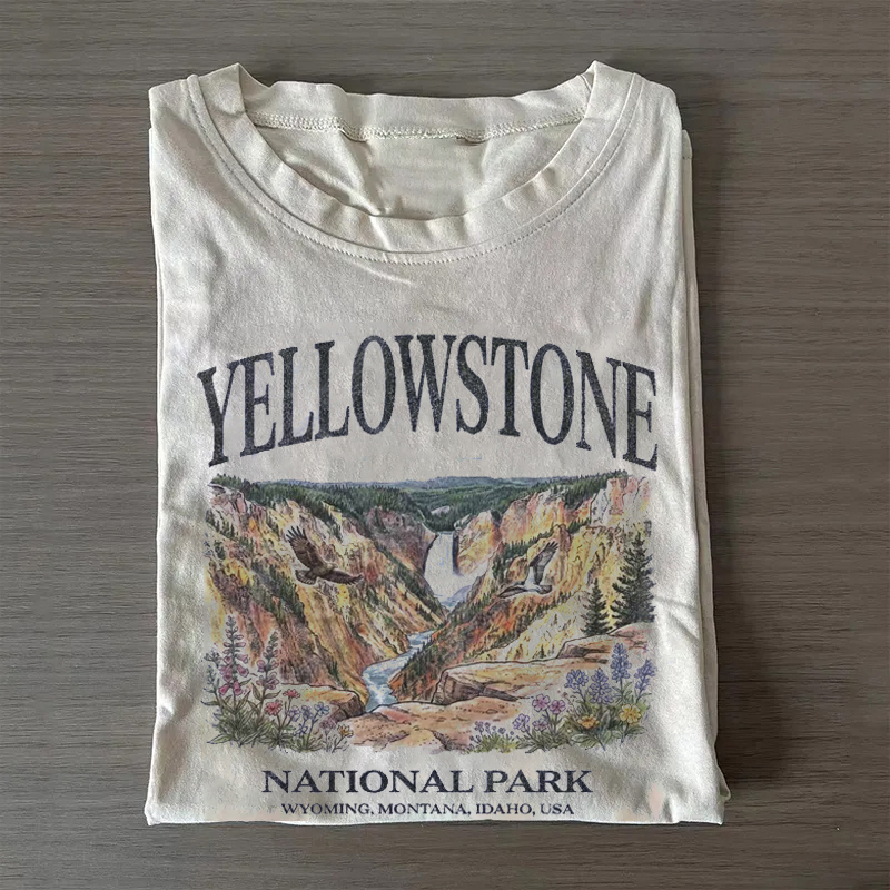 Yellowstone National Park Vintage 90s Graphic T-shirt