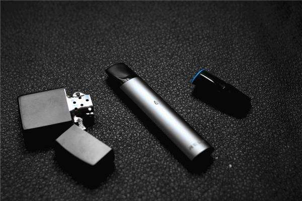 香港電子煙-煙機-煙彈-現貨