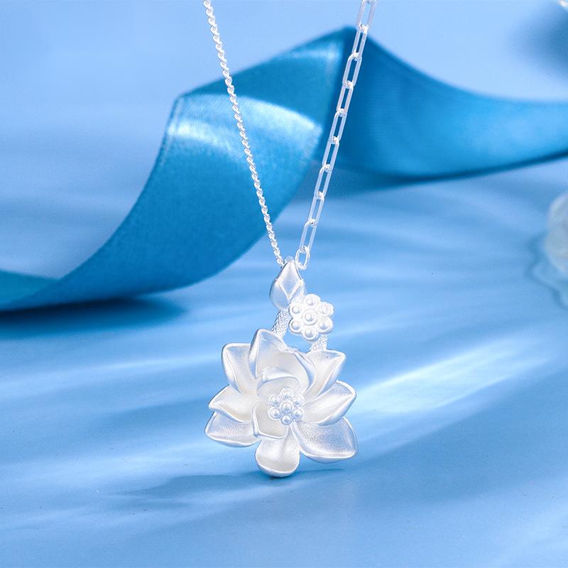 Lotus pure silver necklace