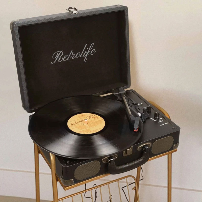 Vintage Suitcase Record Player with Built-in Speakers R609