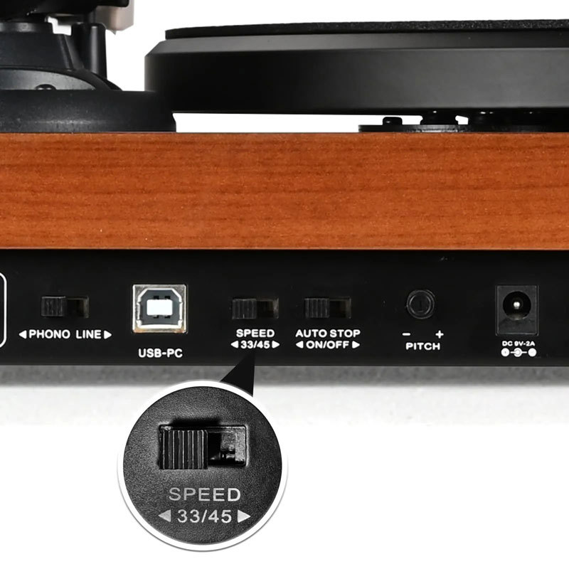 Wooden Bluetooth Turntable & Bookshelf Speakers Bundle UD009