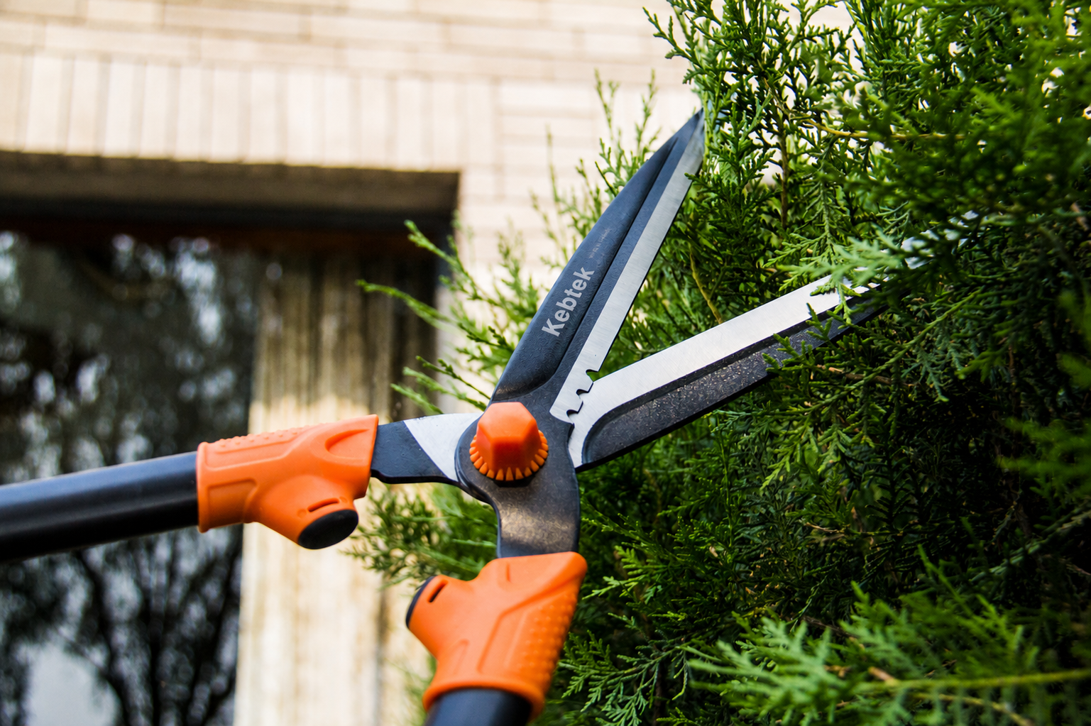 Kebtek Professional Hedge Shears with Adjustable Tension, 24.5"/620MM Lightweight Aluminum Handle Garden Clippers- KT2103