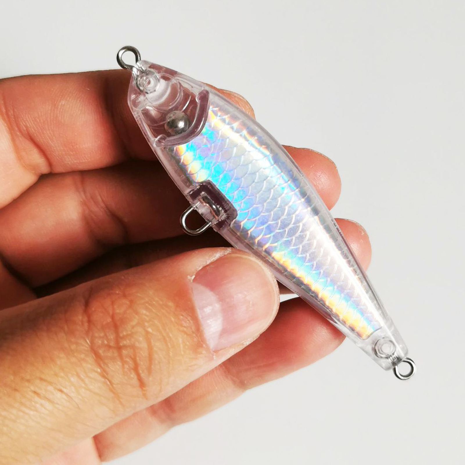 FREE FISHER Fishing Unpainted Lures 20pcs/Lot Laser DIY Blank ABS Holographic Rattles Clear 7.5cm/7g Hard VIB Lures Artificial Crankbaits