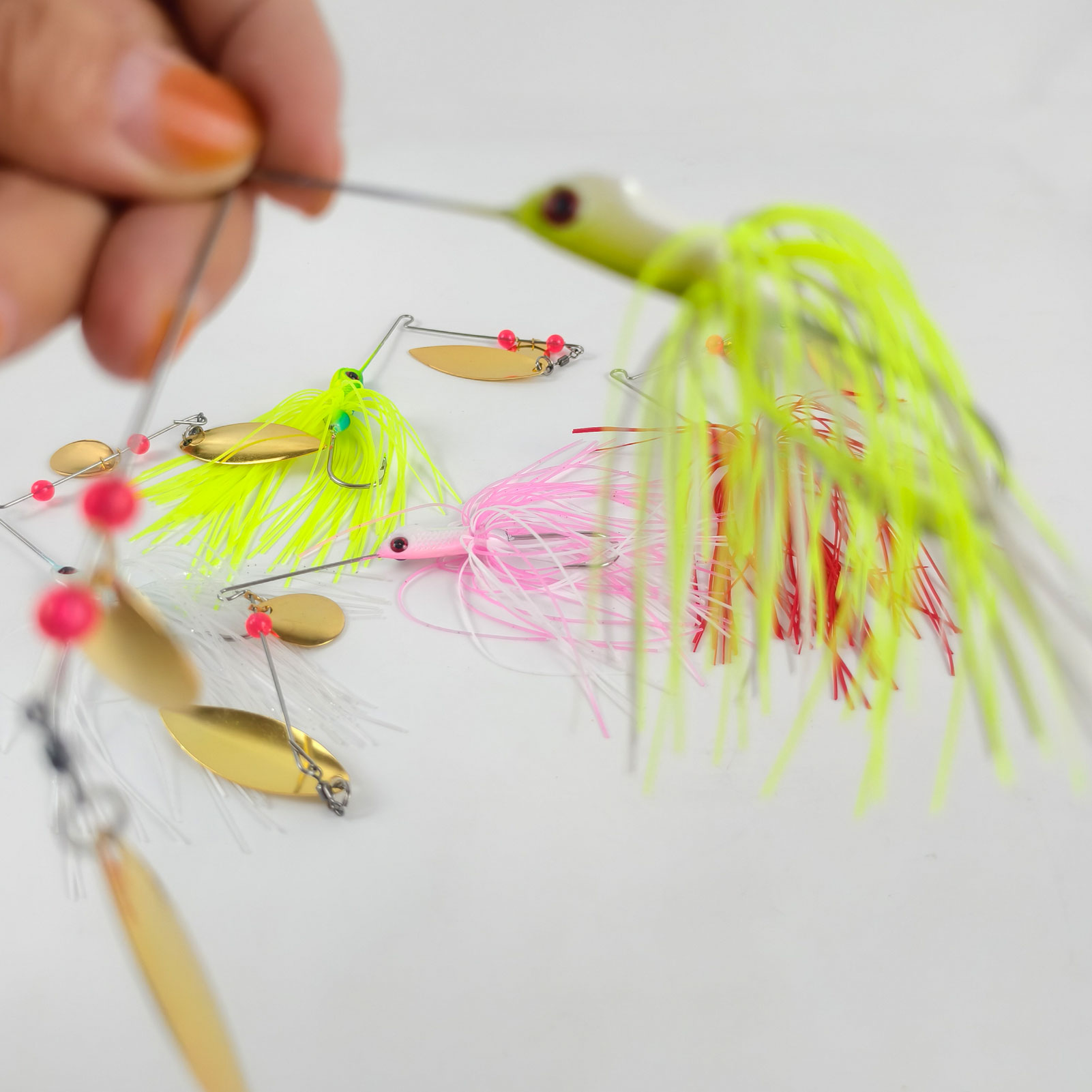 FREE FISHER 5pcs/Lot Fishing Spinnerbaits,Rubber Skirts,Metal Sequins Jig Head Hooks,10cm 20g Simulation Buzzbaits Fishing Lure