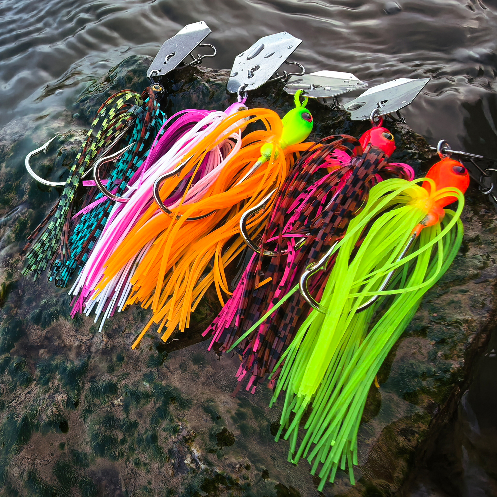 FREE FISHER Fishing Buzzbaits,Crankhook Bladed Spinnerbaits,Jig Head Hook with Rubber Skirts,Chatterbaits Lures for Bass/Pike(Pack of 5)