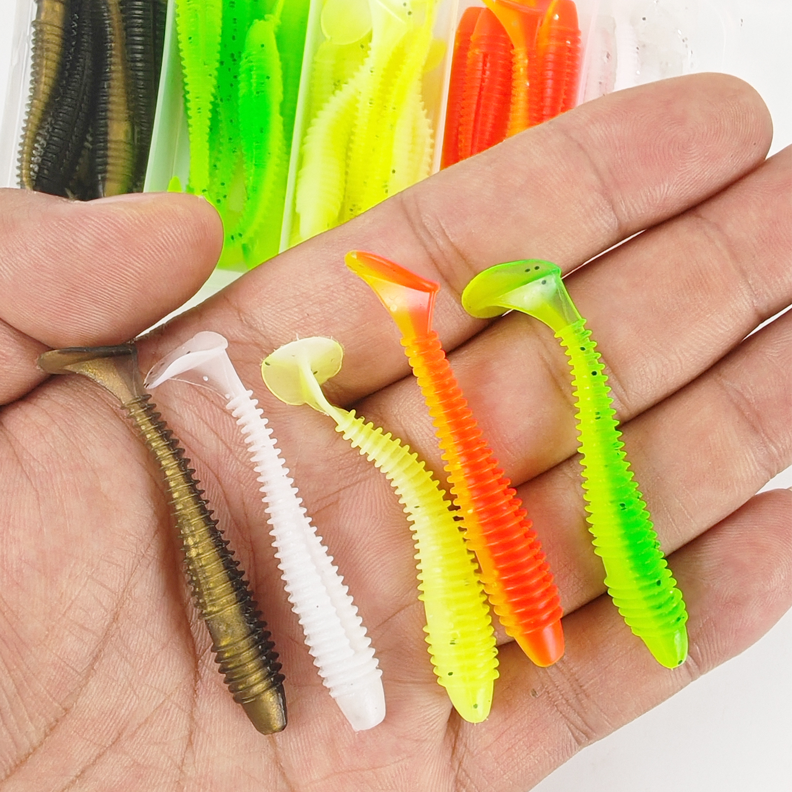 FREE FISHER Fishing Worm Lures Kit,40pcs/Box Soft Maggot Baits,Thread T-Tail Fishing Grubs,Freshwater Saltwater 5.5cm/1.3g Swimbaits for Trout Bass
