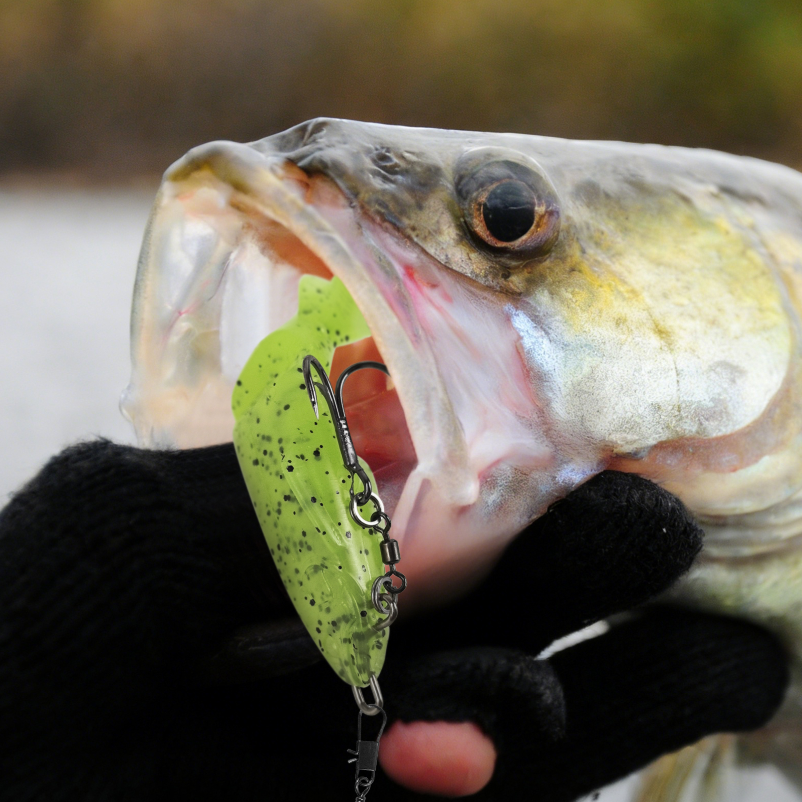 FREE FISHER 2pcs/Lot Soft Glide Baits,Bass Fishing 12cm 11g/17cm 35g Lures with Hook,3D Fisheyes Jointed Swimbaits for Saltwater 