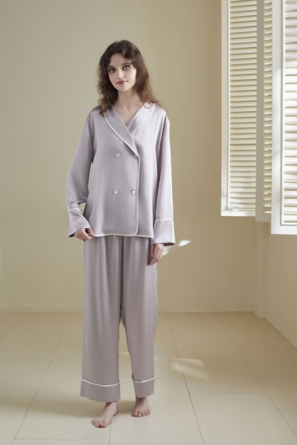22Momme Silk Double-breasted Pajama Set