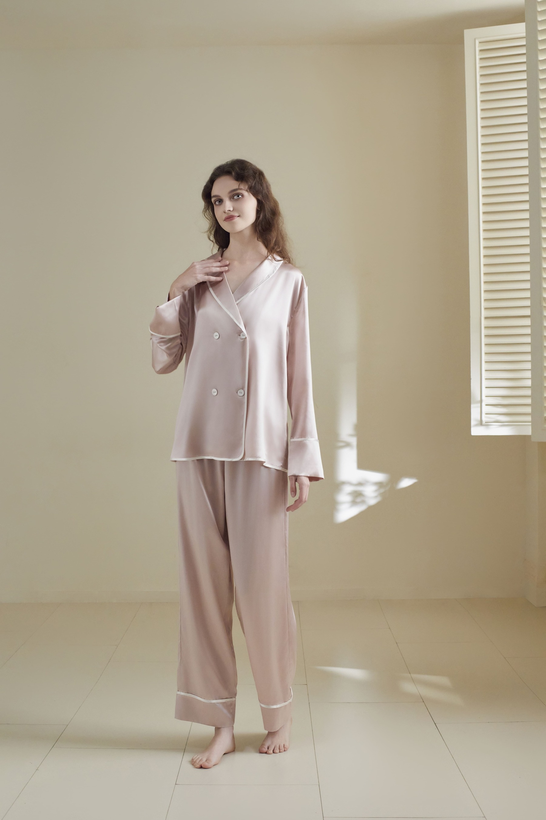 22Momme Silk Double-breasted Pajama Set