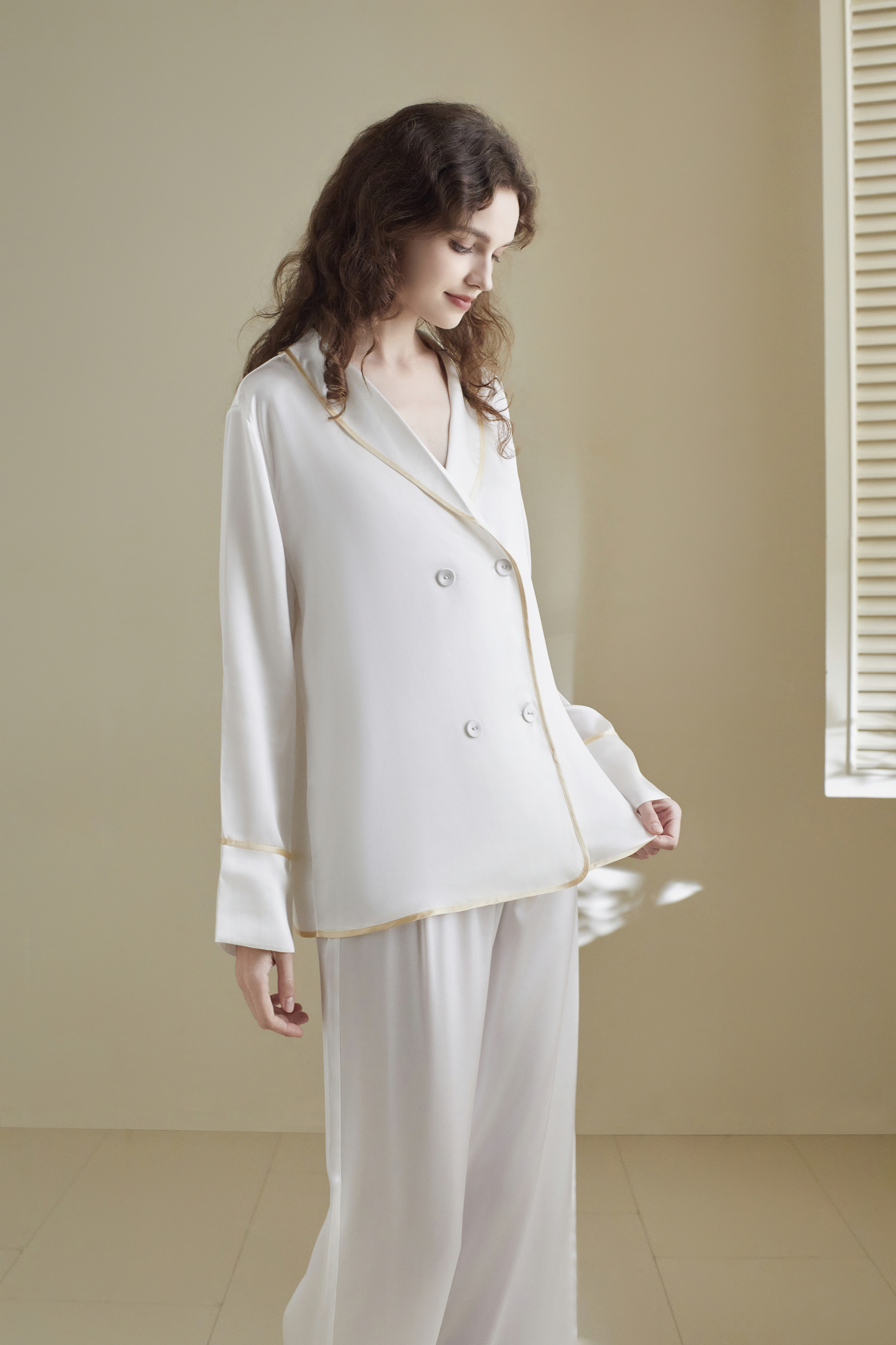 22Momme Silk Double-breasted Pajama Set