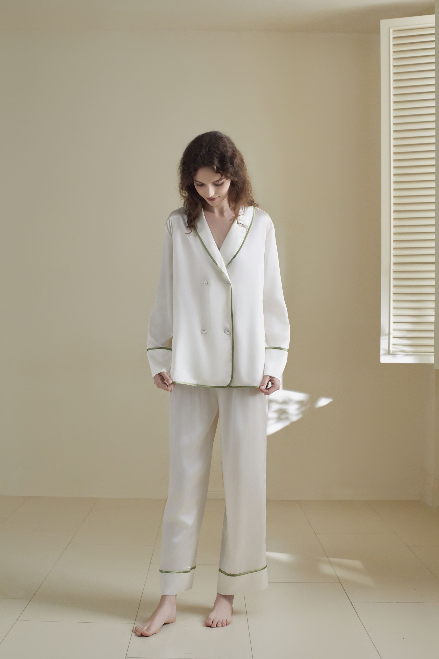 22Momme Silk Double-breasted Pajama Set