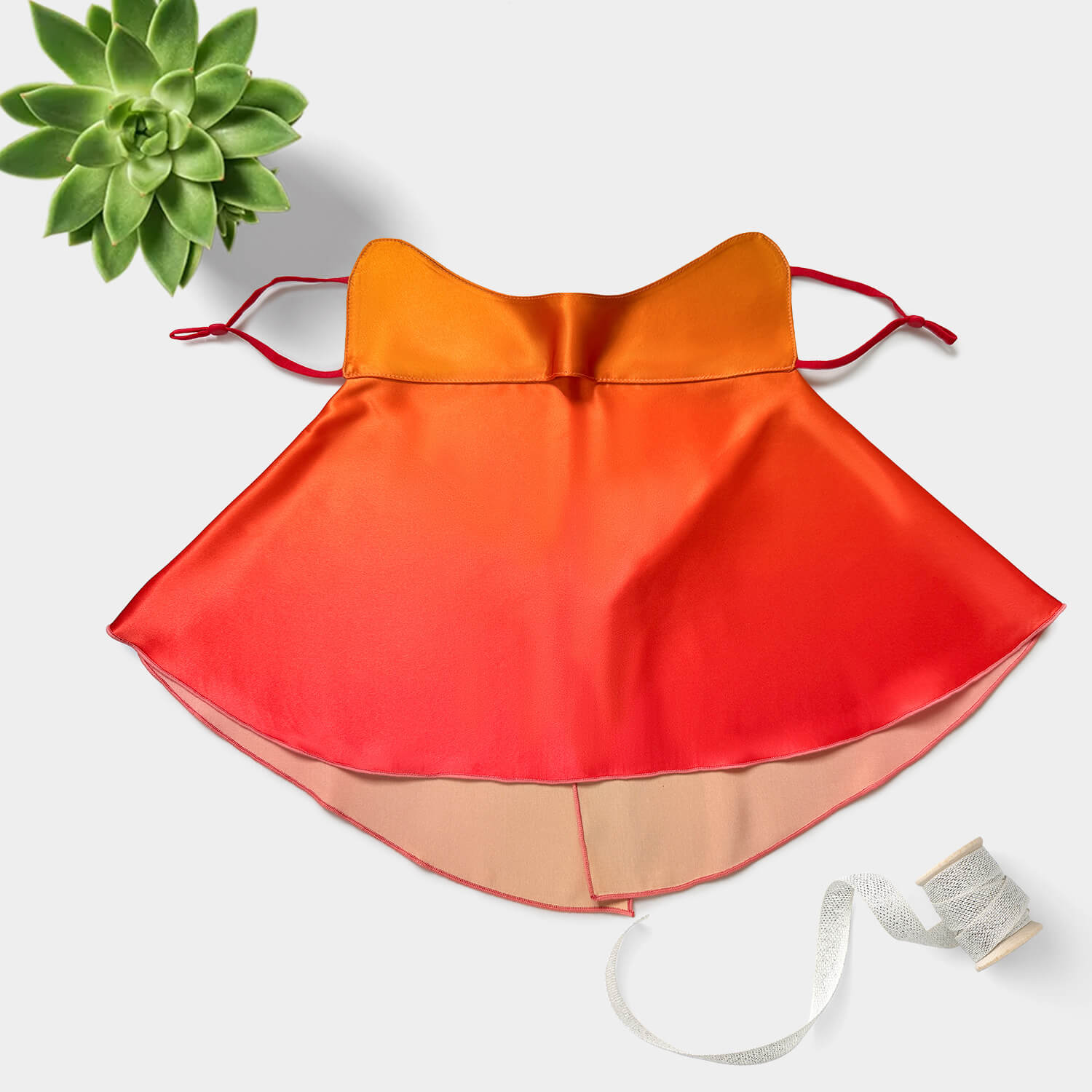 Halbdeckende Sonnenschutzmaske aus Seide 22Momme