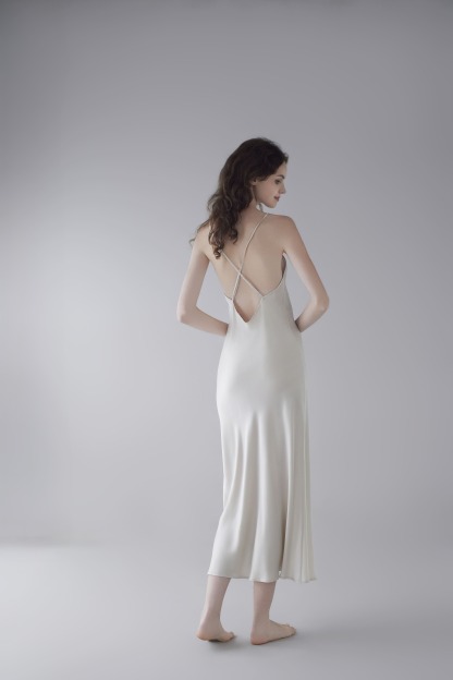 19 Momme Sandwiches Halter Langes Kleid