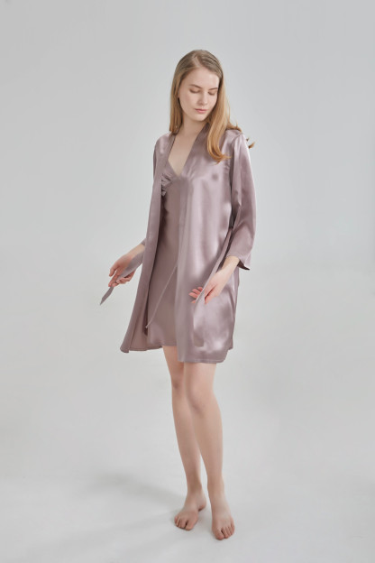 19 Momme Nachthemd-Hosenträger-Set