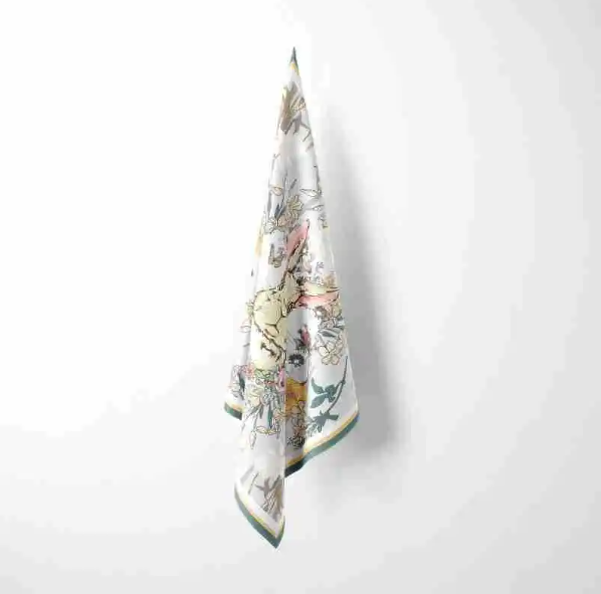 Maßgeschneiderter Seidenschal aus 100% Maulbeerseide, 12MM, maschinell gerollt, fabrikgefertigter Seidenschal für Frauen