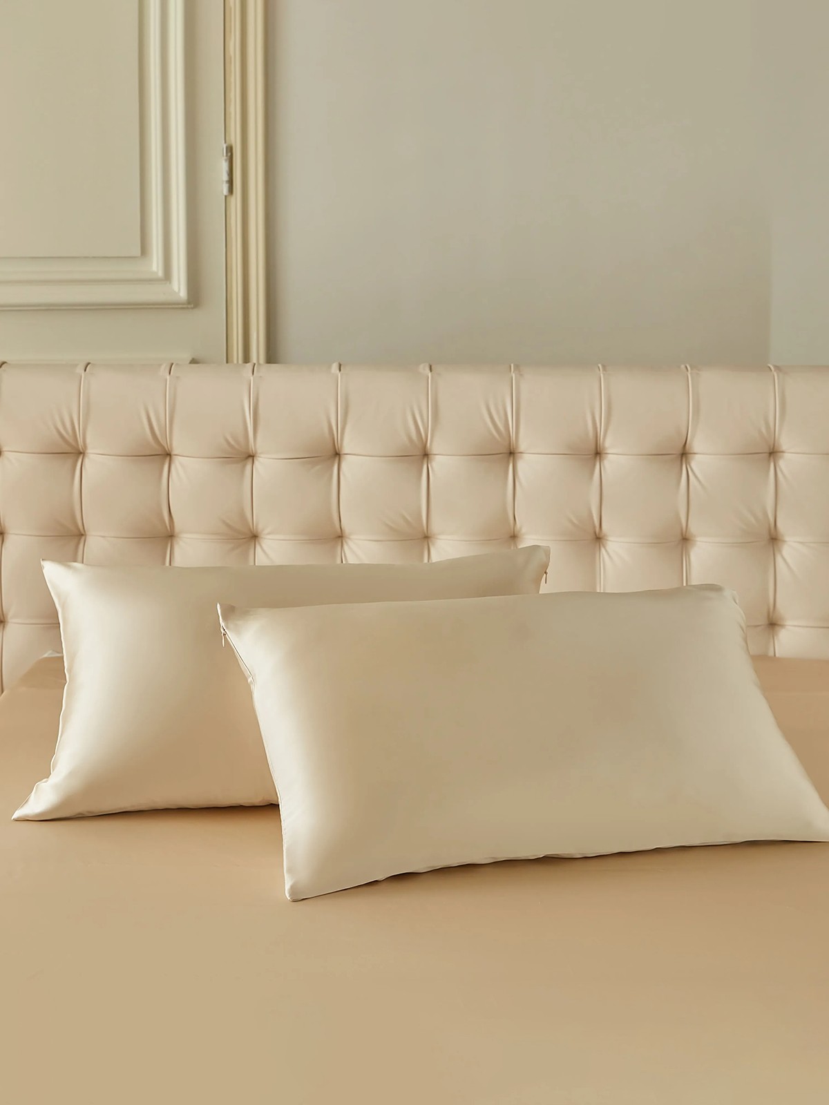 19 Momme 4-teiliges Seiden-Bettwäsche-Set (1 Bettbezug + 1 Spannbettlaken + 2 Kissenbezüge)