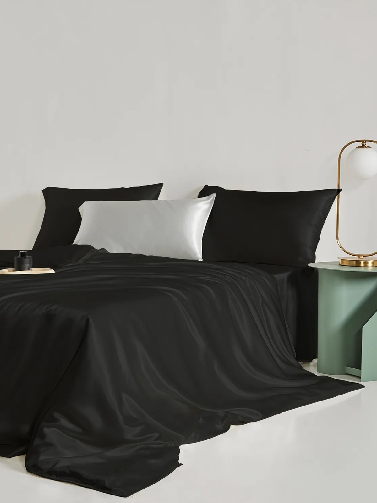 Parure de lit en soie 4 pièces 22 mommes (1 drap-housse + 1 housse de couette + 2 taies d'oreiller)