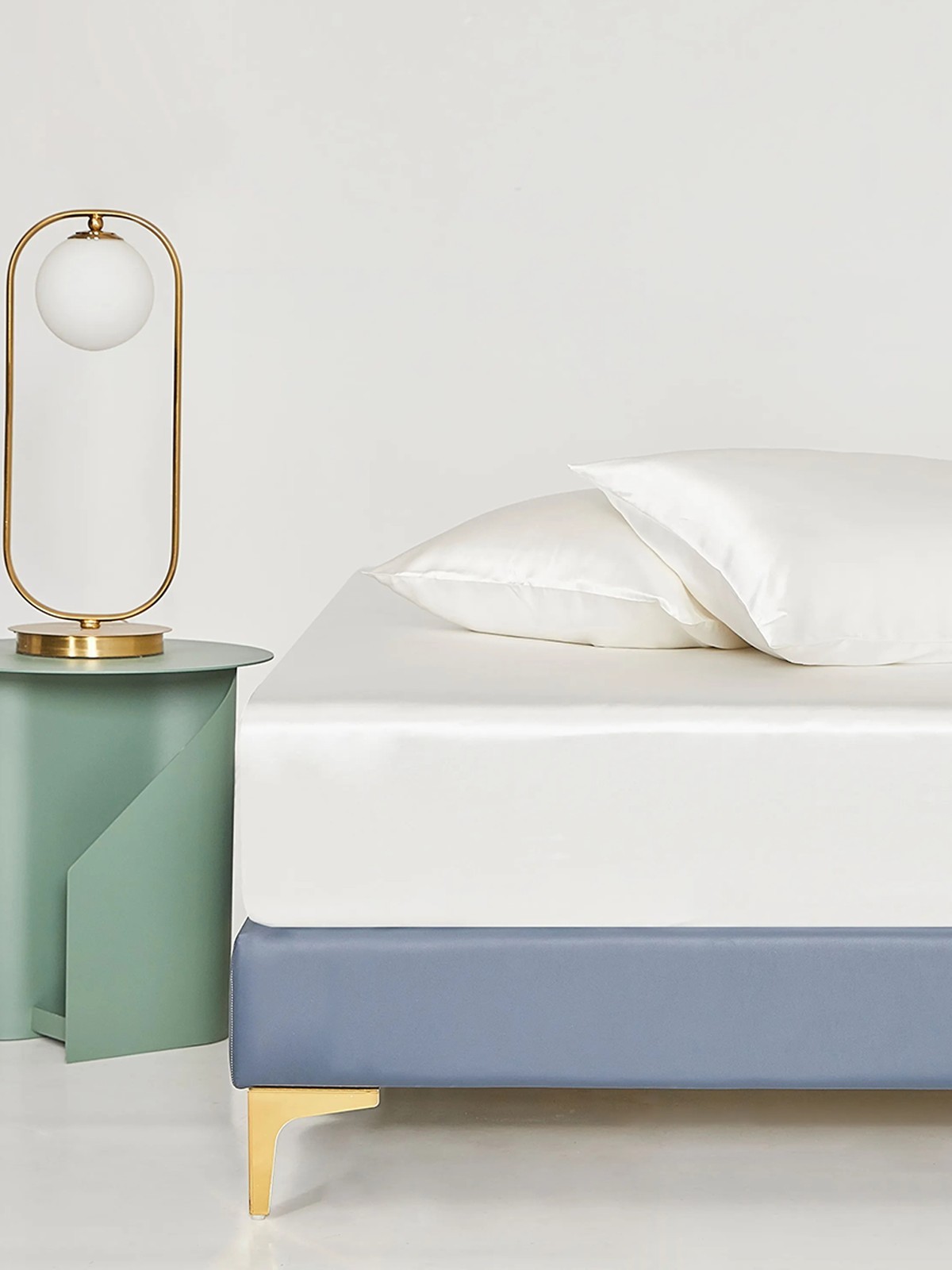 Parure de lit en soie 4 pièces 22 mommes (1 drap-housse + 1 housse de couette + 2 taies d'oreiller)