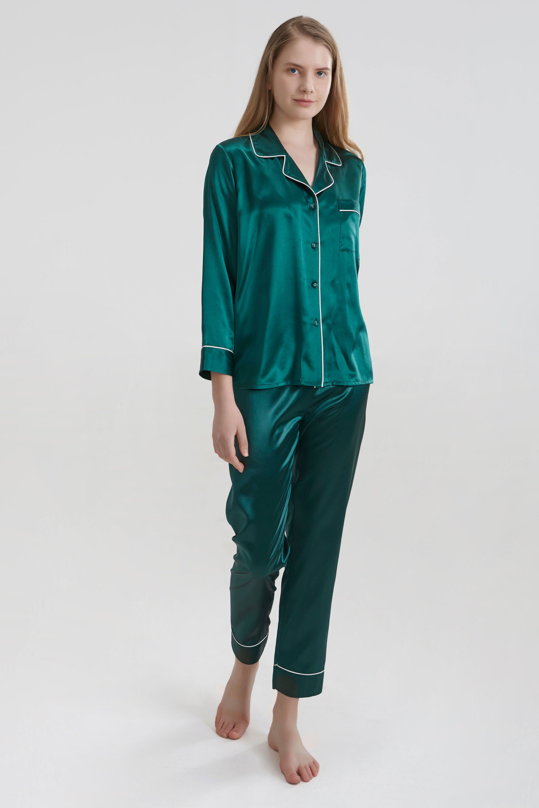 19 Pyjama chemise en soie de Momme