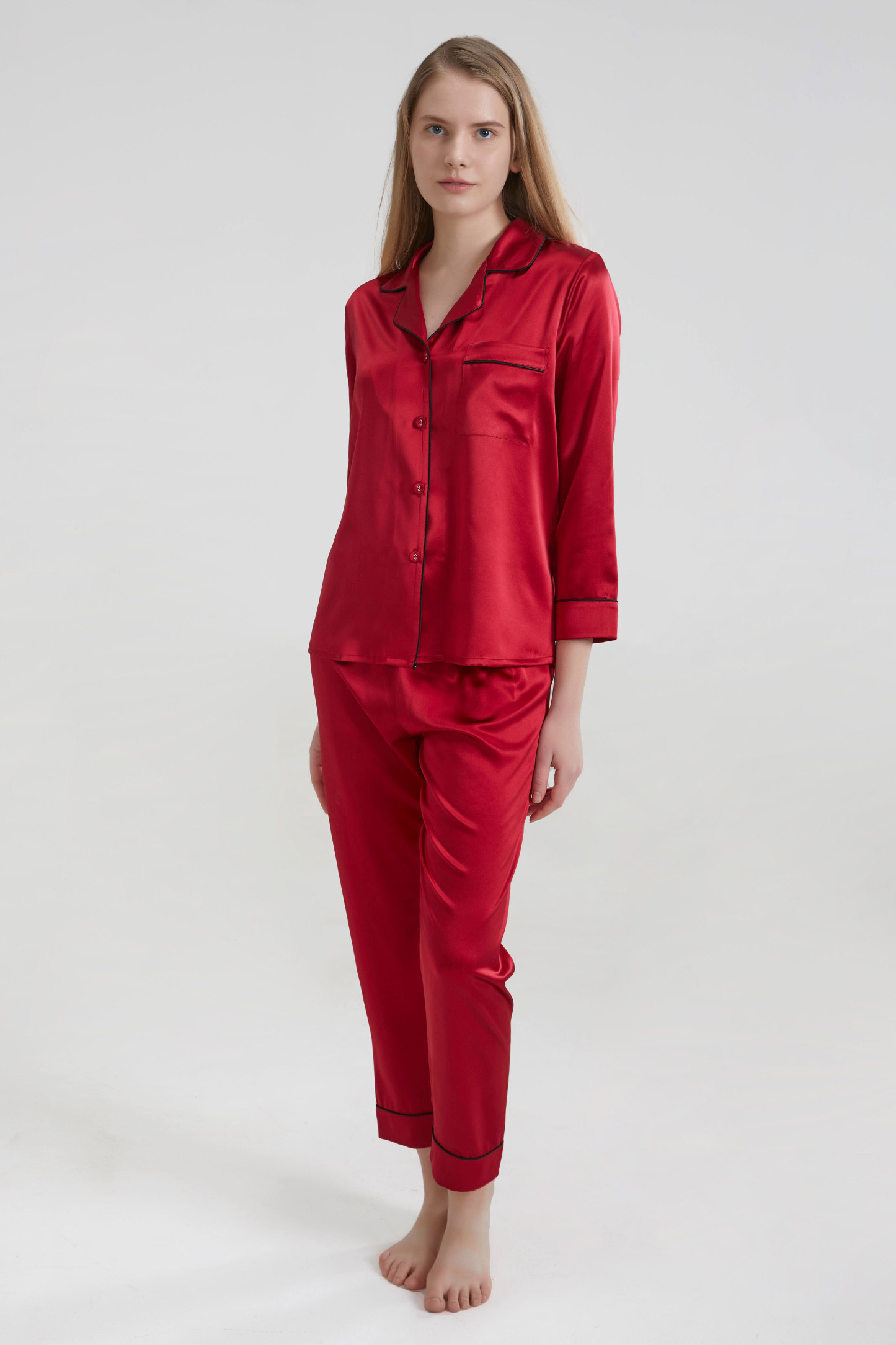 19 Pyjama chemise en soie de Momme