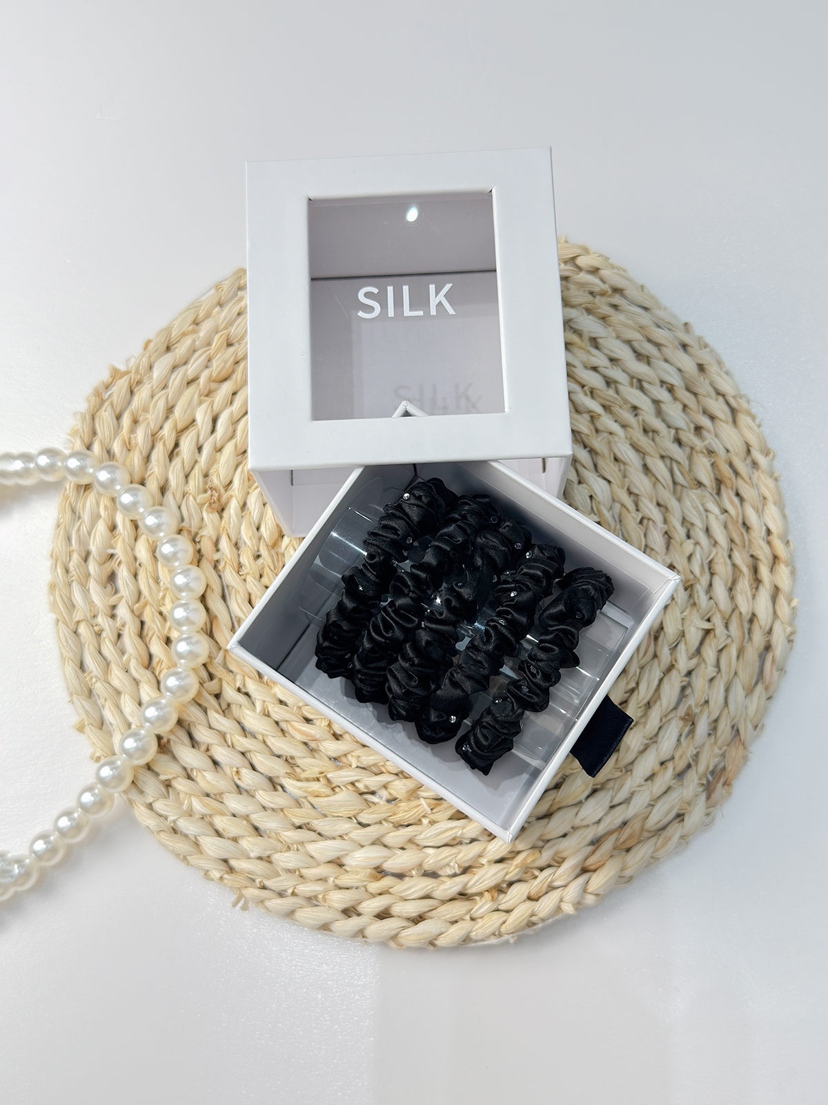 22 Momme Silk Hair Scrunchies 5-Pack (S, Solid Colors)