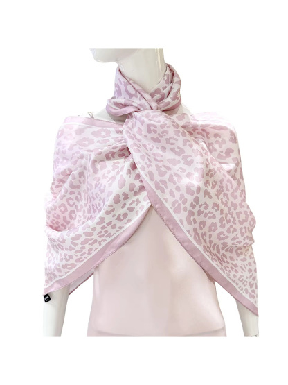 12 Momme Seidenschal – Leopardenmuster (175x45cm)