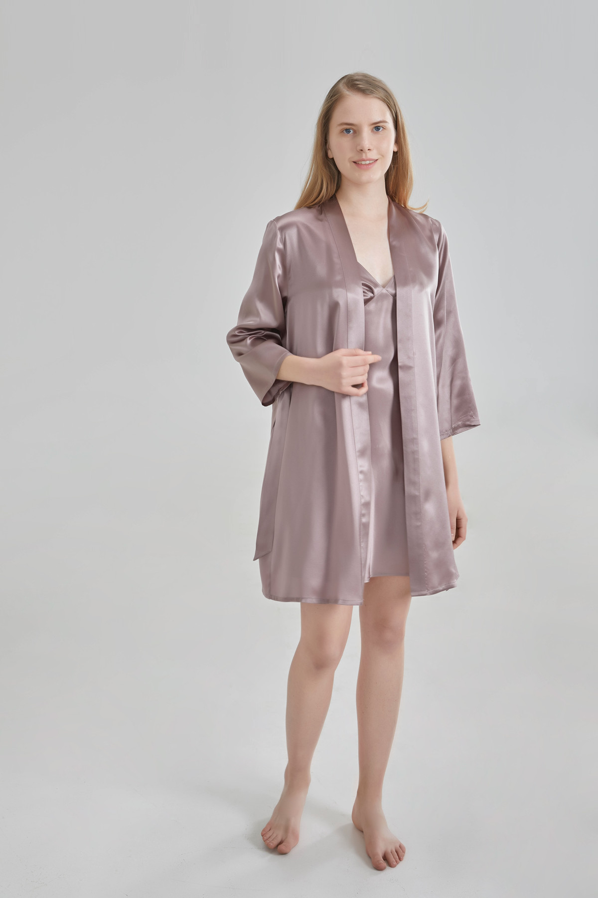 22 Momme Nachthemd-Hosenträger-Set