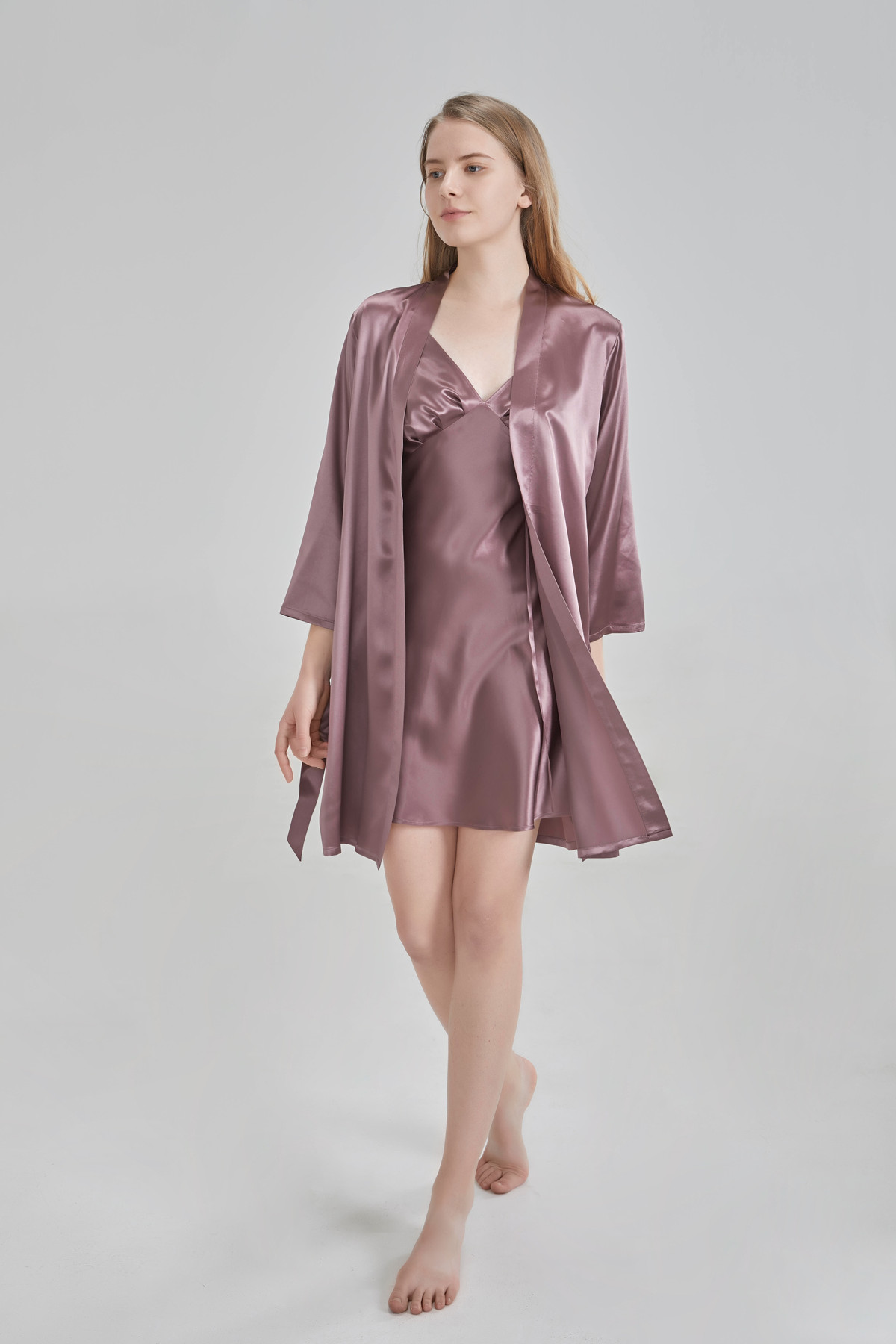 22 Momme Nachthemd-Hosenträger-Set