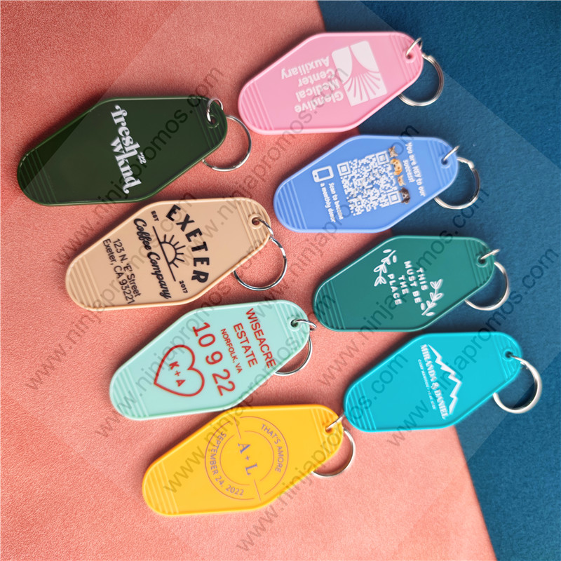 LOW MOQ Custom Plastic Keychain Hotel Key Tags